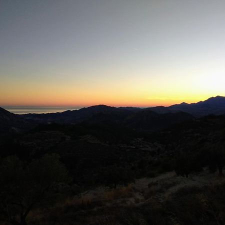 Alojamientos Turisticos Isa I Toni Sella ภายนอก รูปภาพ